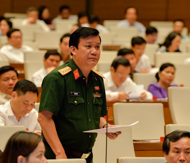 Thống nhất cao với sự cần thiết sửa đổi Luật Dân quân tự vệ